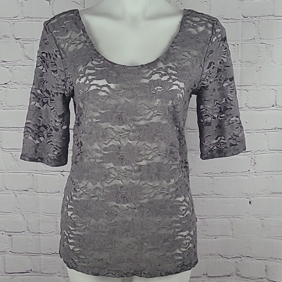Mudd burnout Gray Floral Print Lace Half Sleeve Top. Size Extra Large. - Picture 1 of 9